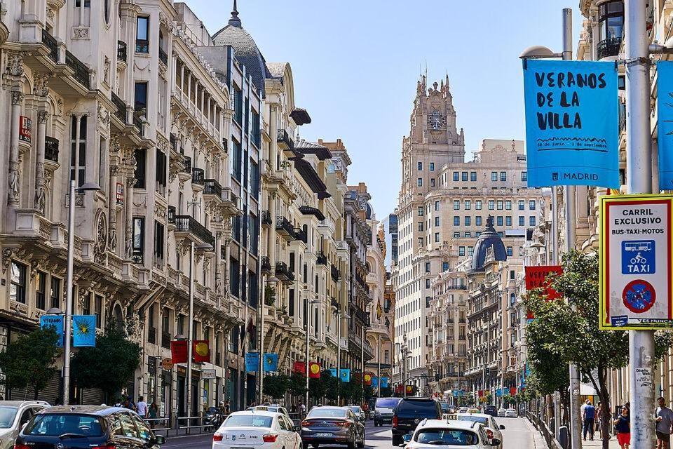 Lux Penthouse Gran Via Hotel Madrid Eksteriør billede